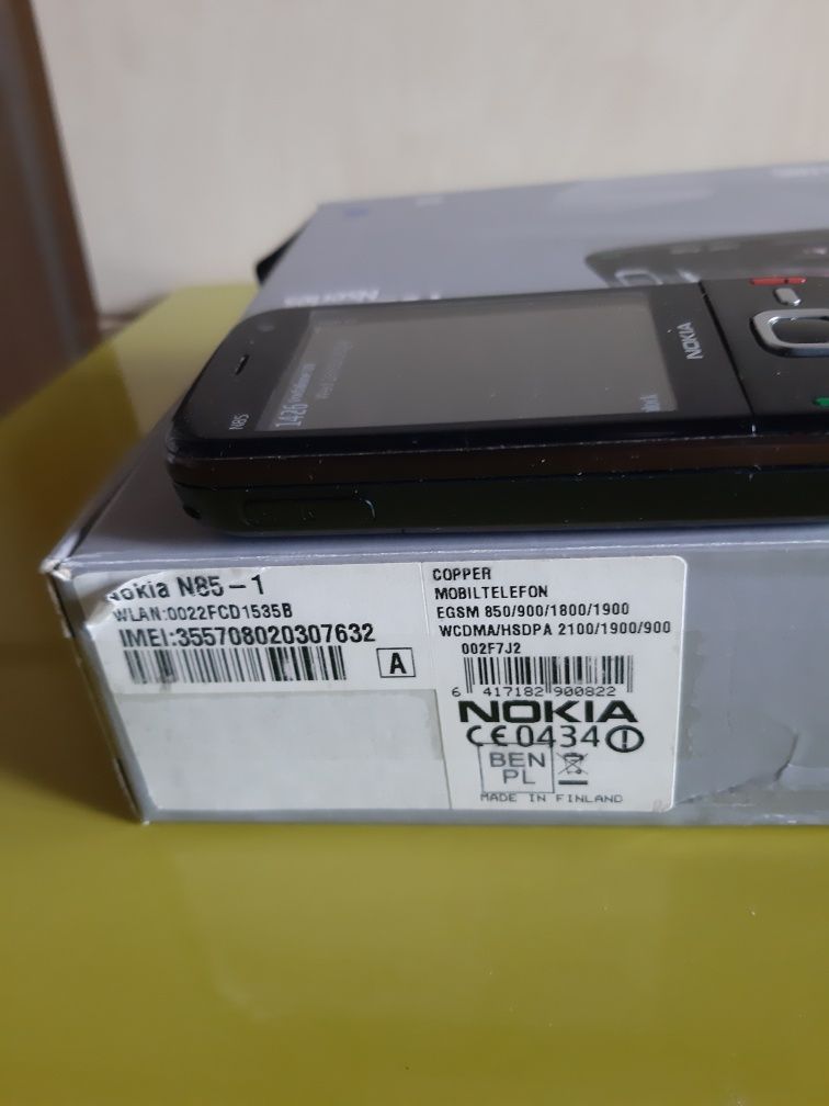 Nokia n85 (без русского языка)