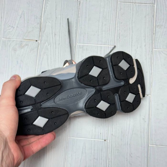 Кросівки new balance 9060