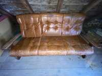 Sofa skórzana - drewno dębowe.
