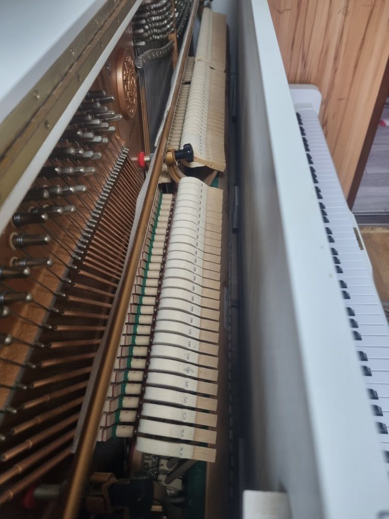 Pianino Białe Kawai idealne nastrojone gwarancja transport