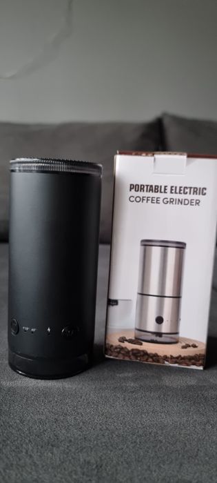 Кофемолка акумуляторна