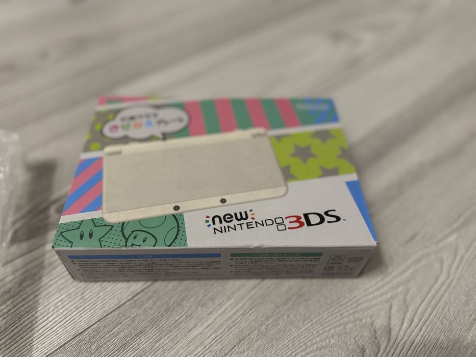 New Nintendo 3DS -Японія.
