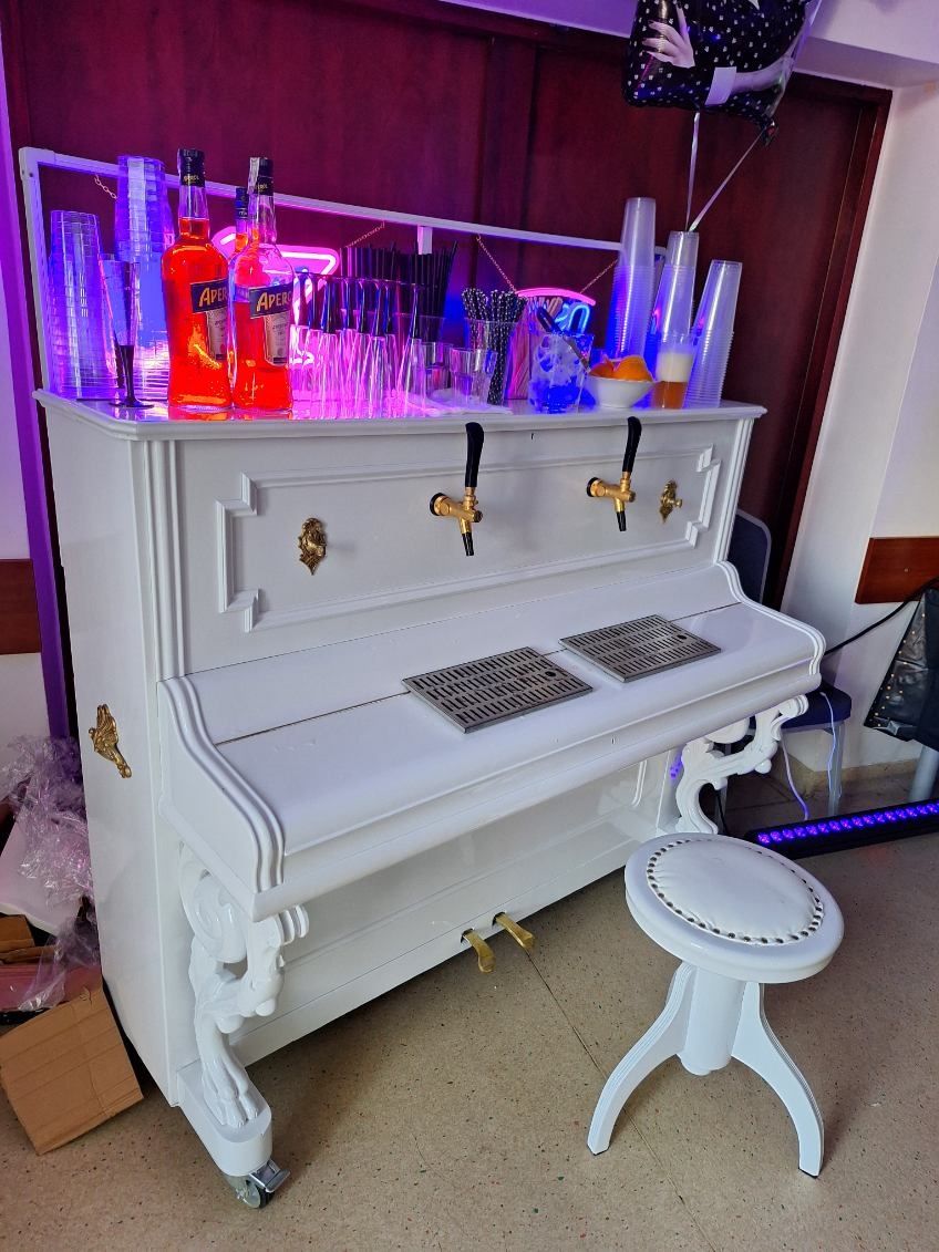 Rollbar pianino do wina prosecco i piwa