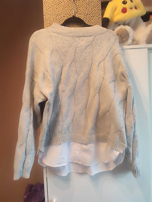 Sweter damski szary