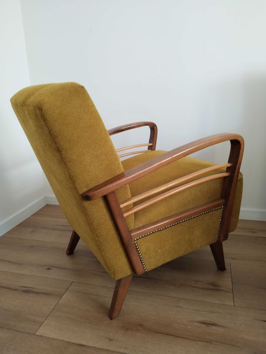 Fotel vintage po renowacji