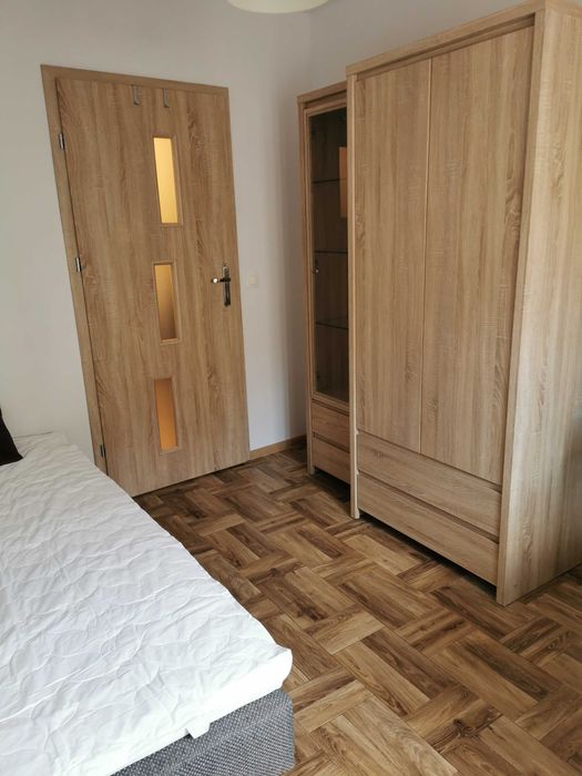 Pokój dla kobiety, Traugutta, centrum.