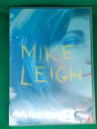 Pakiet Mike Leigh: Nadzy,Topsy-Turvy Współlokatorki, Życie jestsłodkie