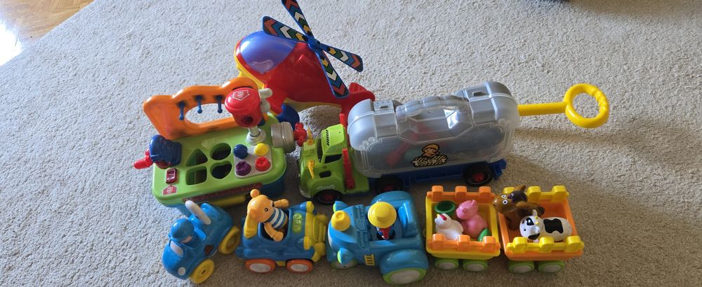 Zabawki,zestaw samochody super stan dla chłopca 2-5 lata