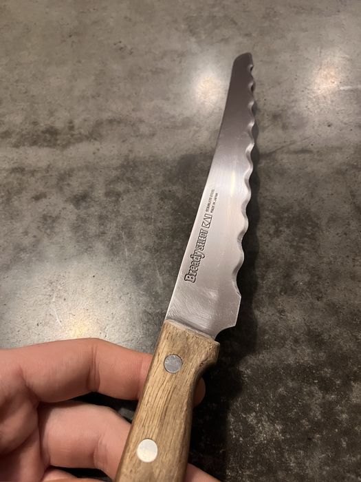 Japoński Nóż Do Pieczywa KAI