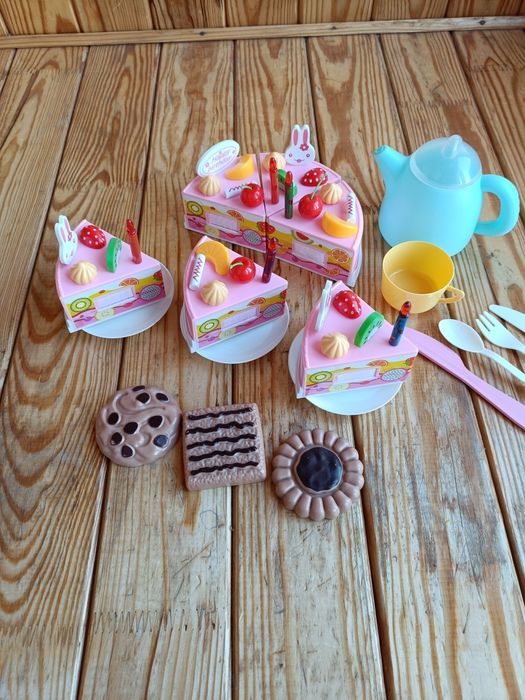 Святковий торт на липучках