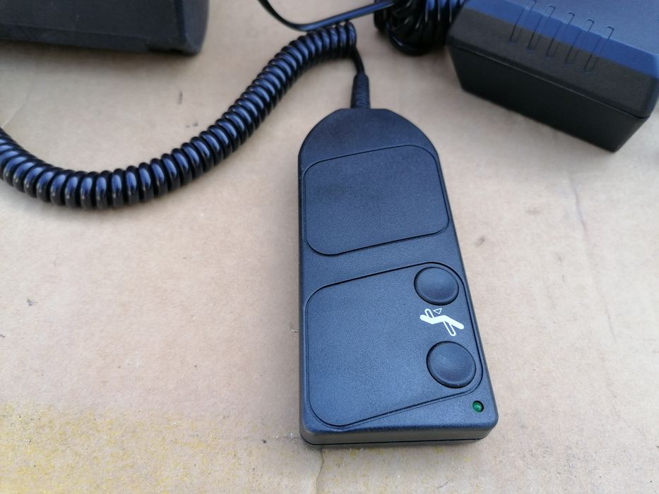 Motor basculante de cadeira ou porta c/comand com carregador de ligaç