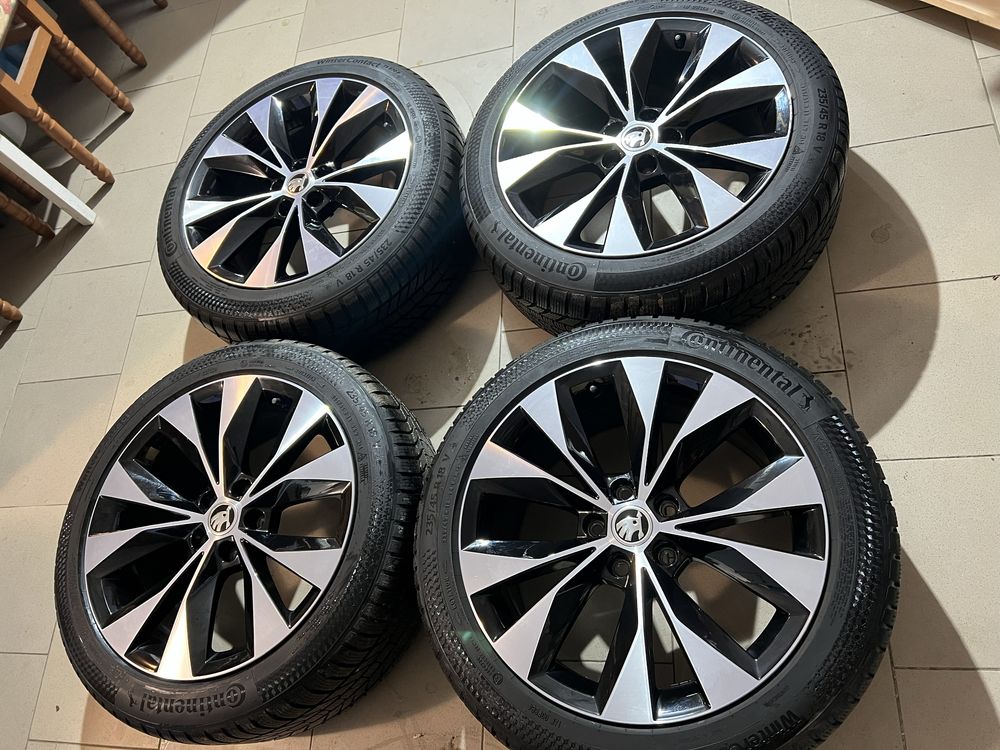 Продам диски з резиною 235/45 r18