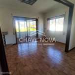 Apartamento T3 em Grijó c/ cozinha equipa e varanda marquisada