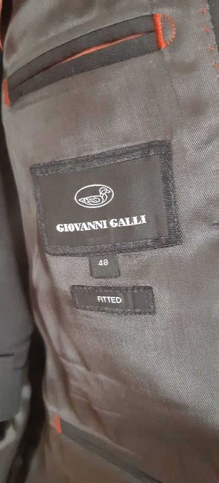 Fato Giovanni Galli  nr 48 novo ainda com etiqueta a 1/3 do preço