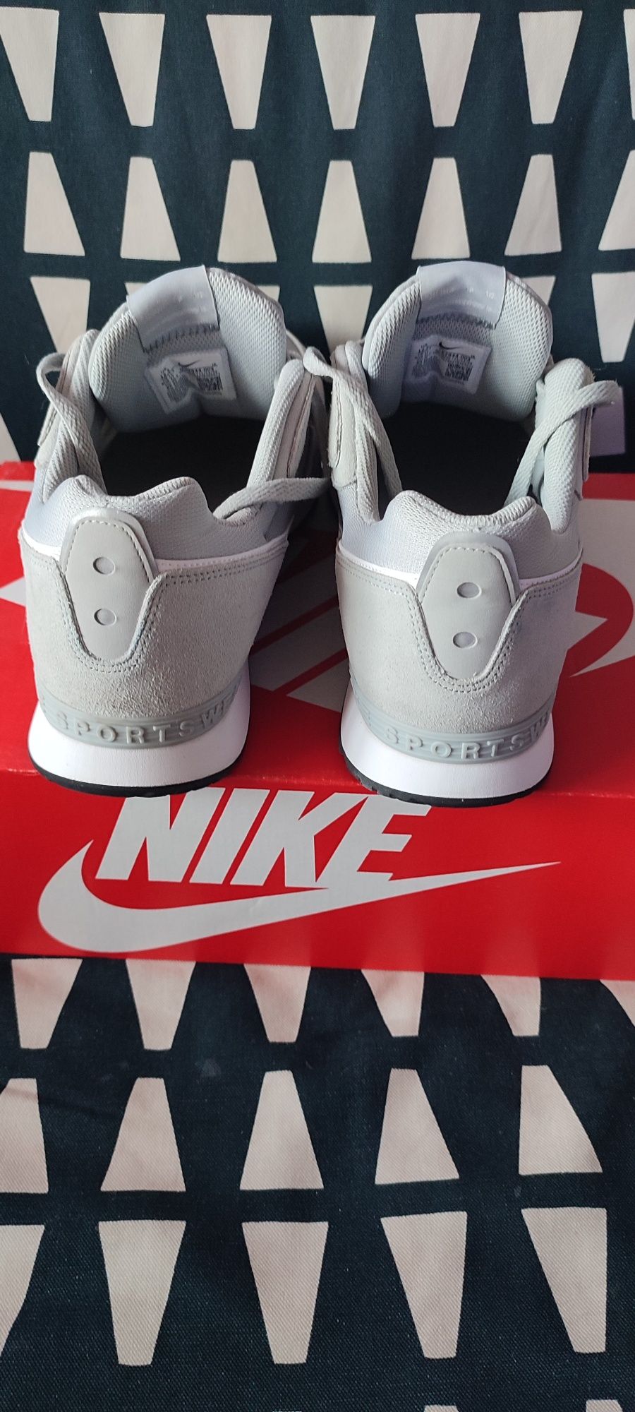 Buty męskie Nike Venture Runner 47