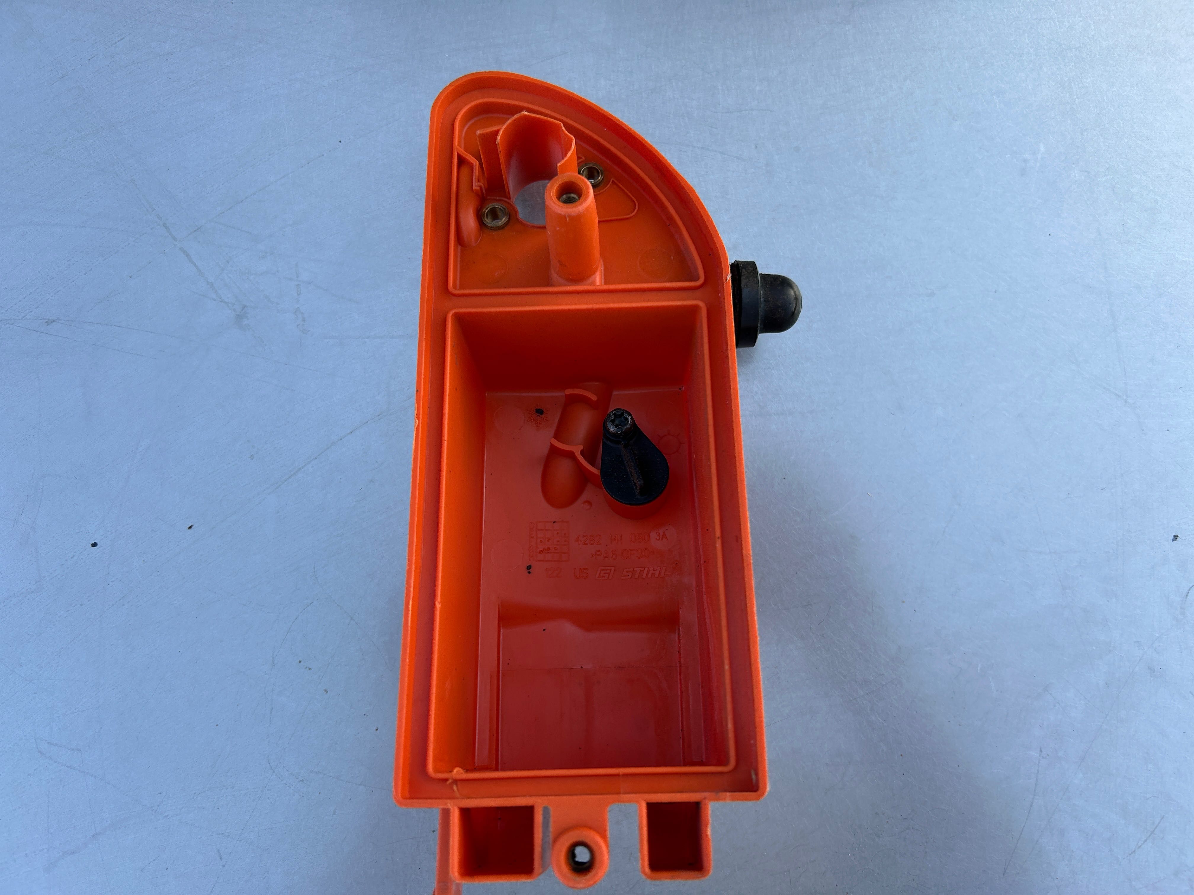 STIHL BR500 BR550 BR600 BR 700 OBUDOWA Podstawa Filtra powietrza (268)