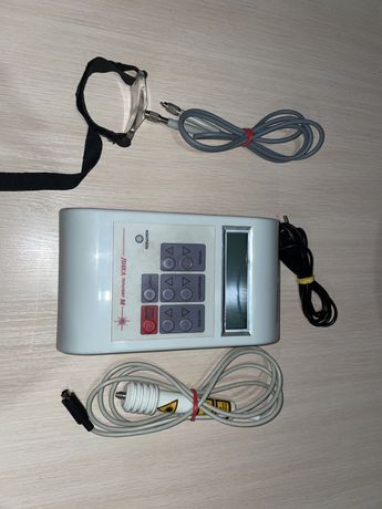 Апарат для надвенної  лазерної чистки крові