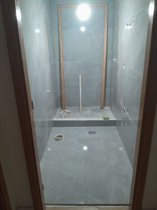 Tudo o tipo de trabalhos de trolha e pintura  etc.