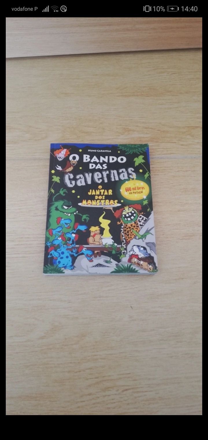 Livro " o bando das cavernas"