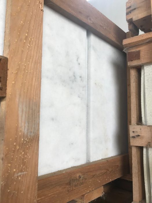 Pavimentos em Marmore e granito