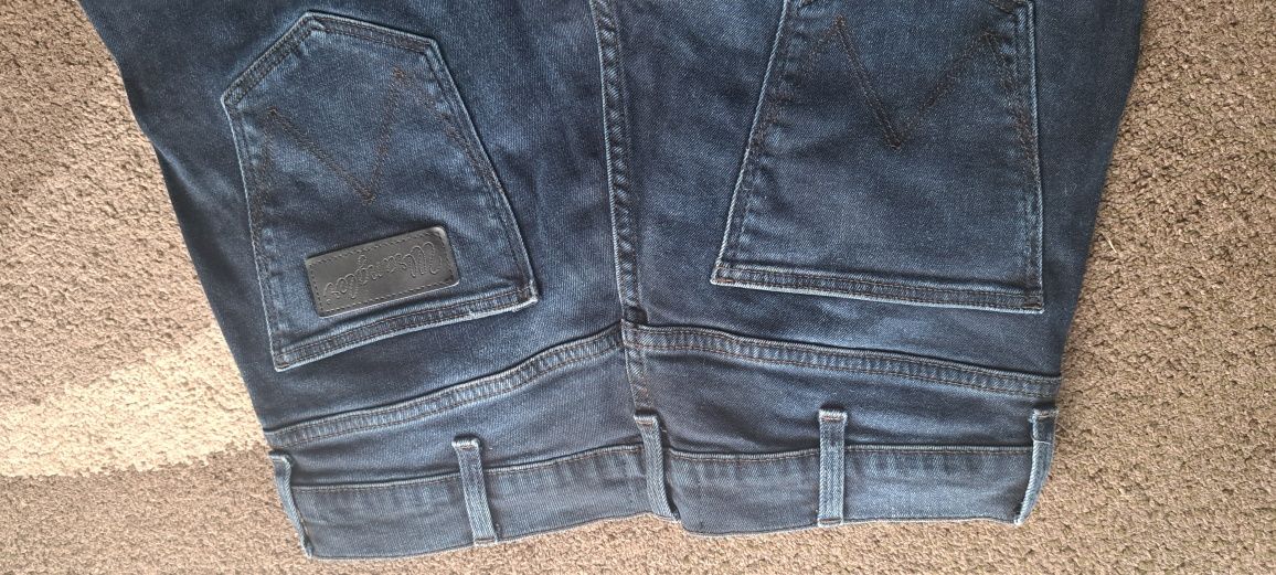 Spodnie jeansowe Wrangler rozmiar 30/34