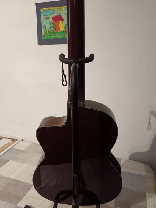 Guitarra semi acústica