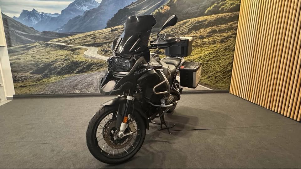 BMW GSA 1200 triple black 2018