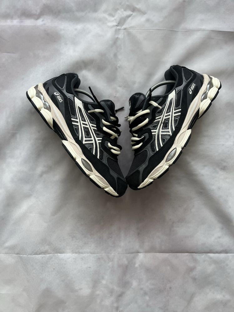 Кросівки Asics gel Nyc Double lace 42 оріг