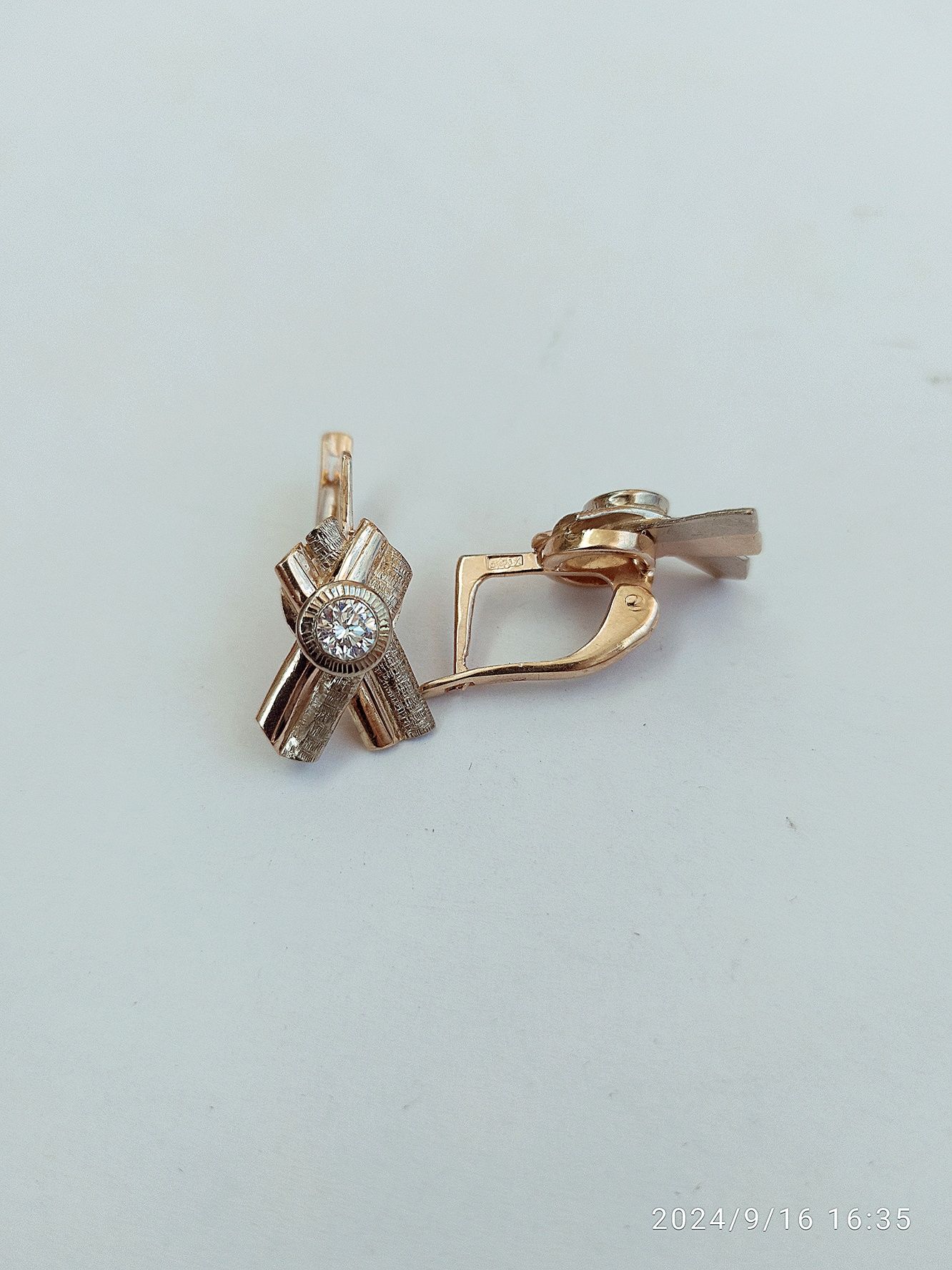 Серьги золотые  сережки