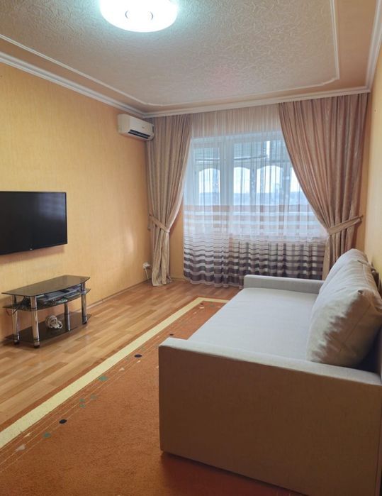 Продам/Обміняю на Таращанському масиві/З меблями і технікою
