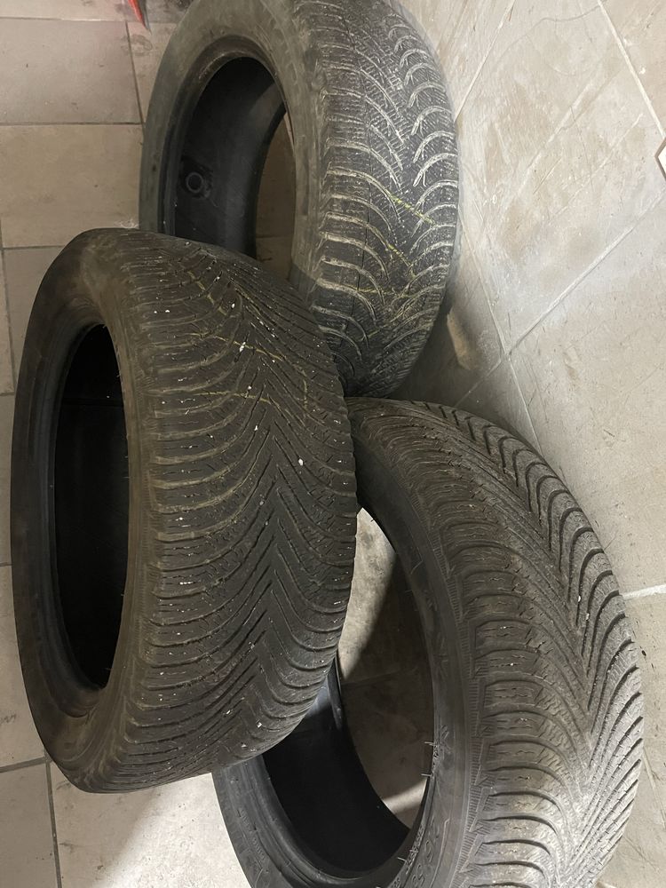 Michelin 215/55  r17 зима