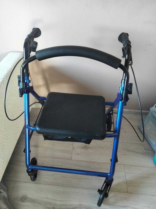 Wózek popychacz dla seniora Jak nowy
