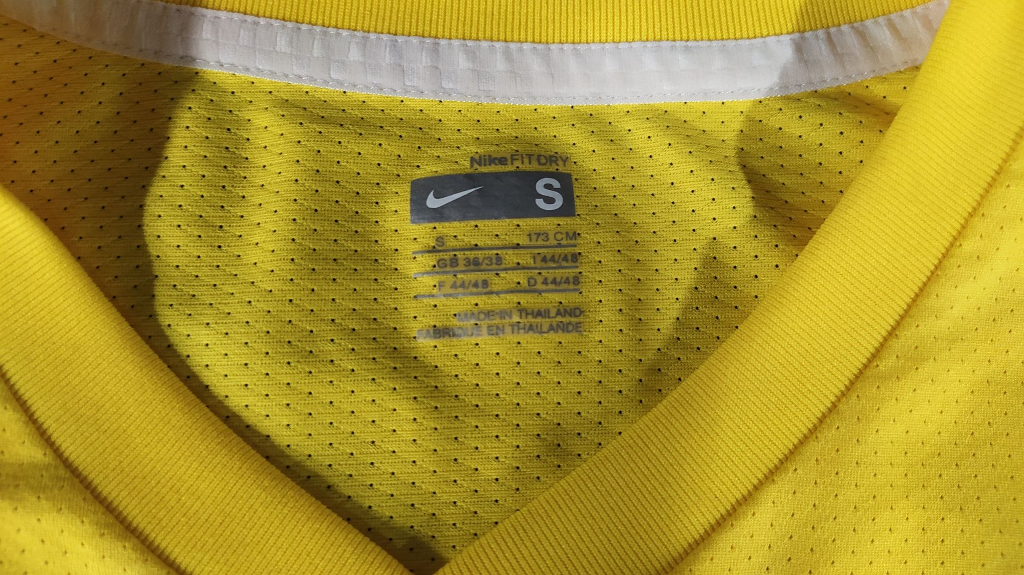 Футболка Nike FitDry размер S оригинал made in Thailand