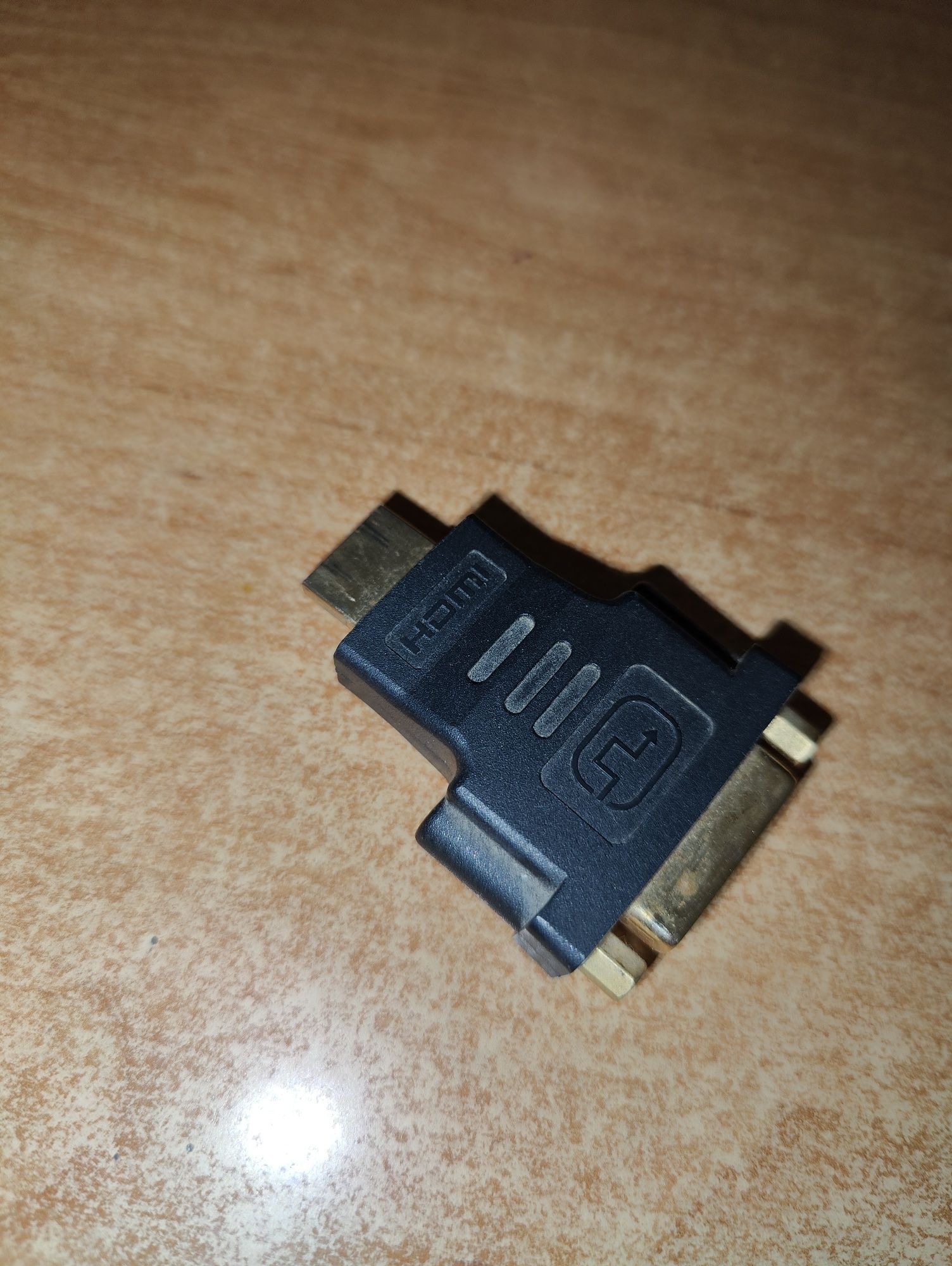 Продам переходник HDMI -DVI