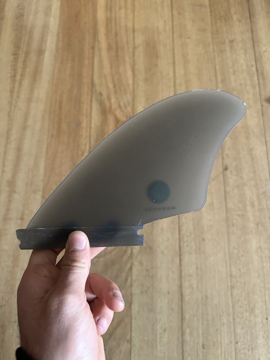 Quilha de surf twin fin Madness cinza