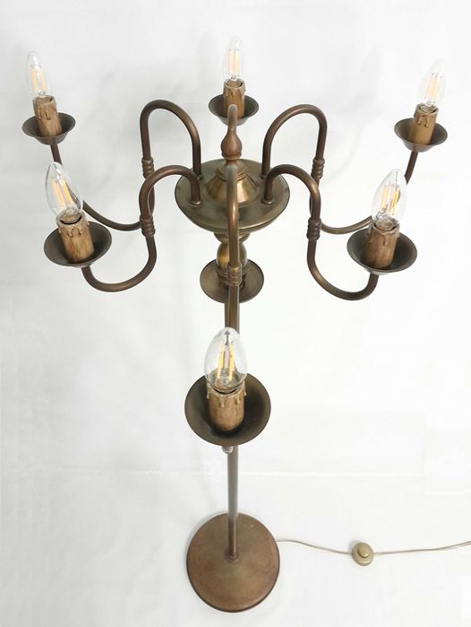 Candeeiros restaurados e reinventados