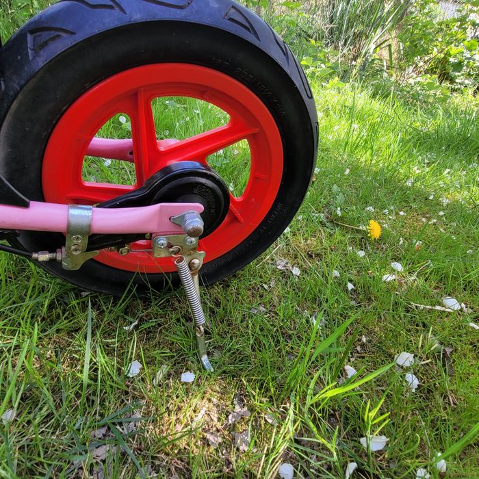 Rower Biegowy z hamulcem dla dziewczynki