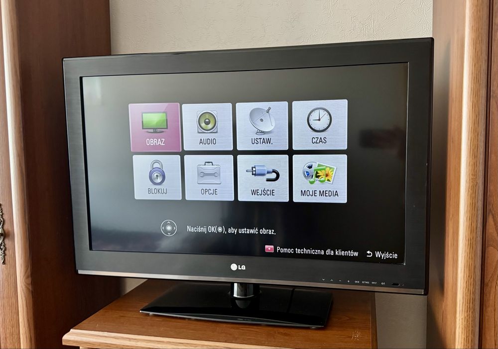 Telewizor LG 32CS460 32” cale LCD