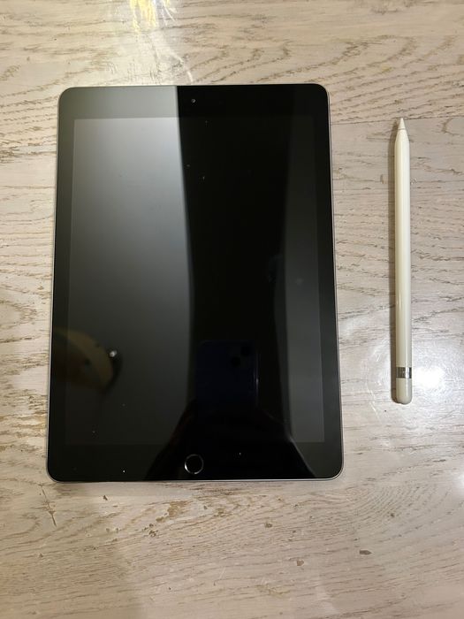 iPad 6 покоління(32ГБ) та Apple Pencil 1 покоління