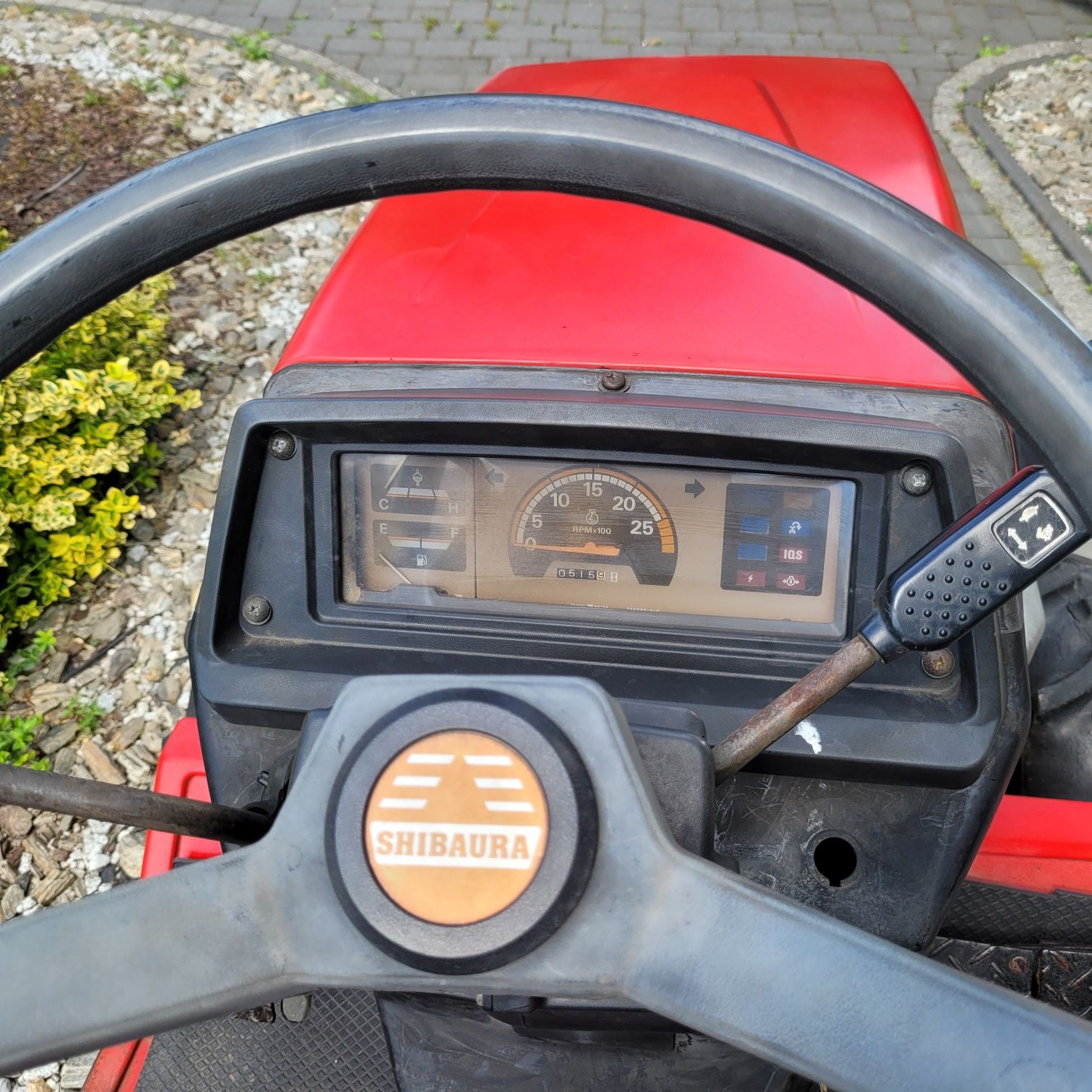 Shibaura p165F 4x4 wspomaganie wałek podnośnik Iseki kubota