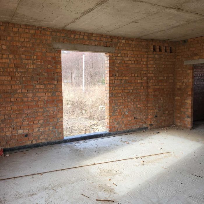 Продаж будинку в смт.Брюховичах