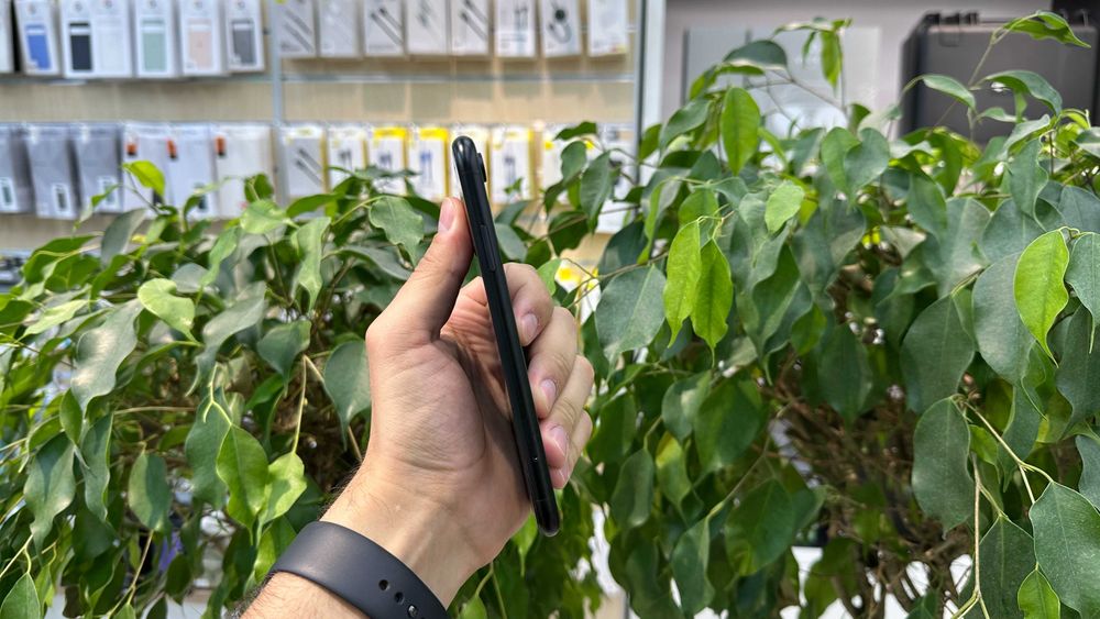 Магазин Apple iPhone XR 64GB Black Гарантія Оплата частинами Trade In