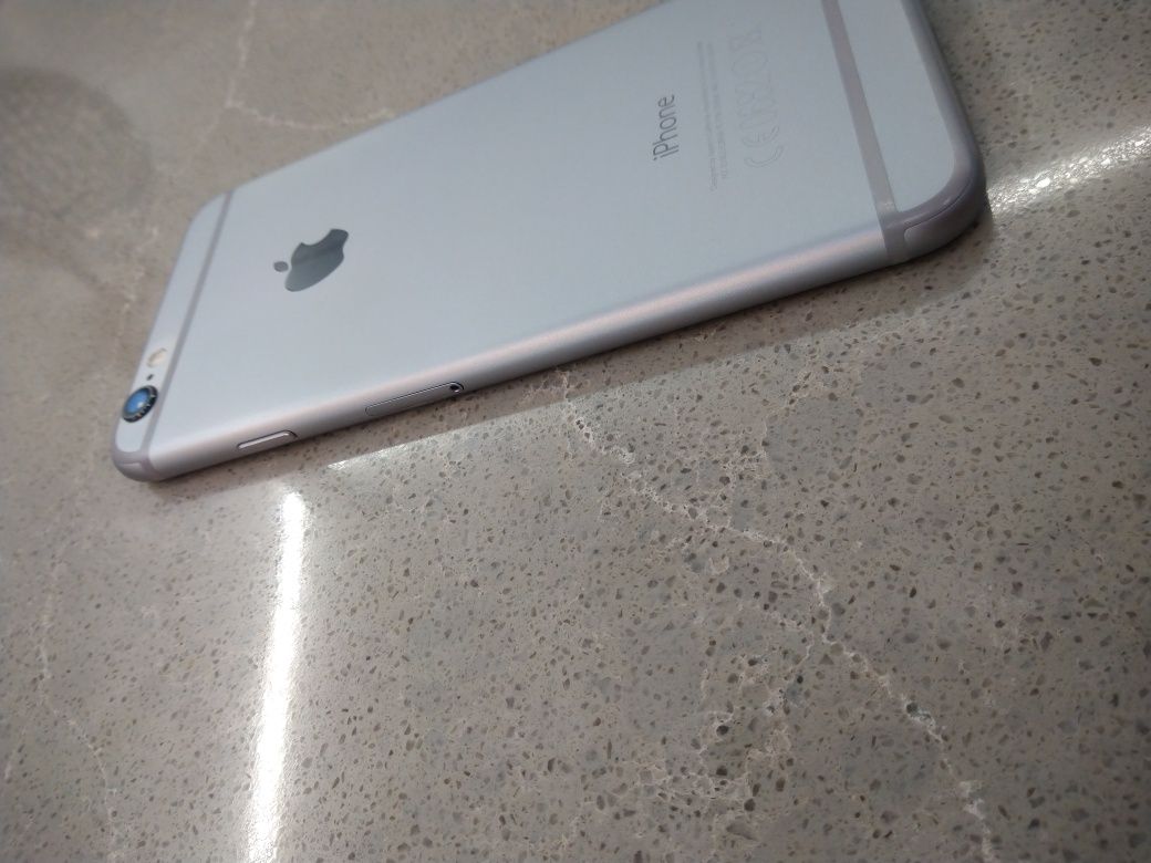 Iphone 6  16gb A1586