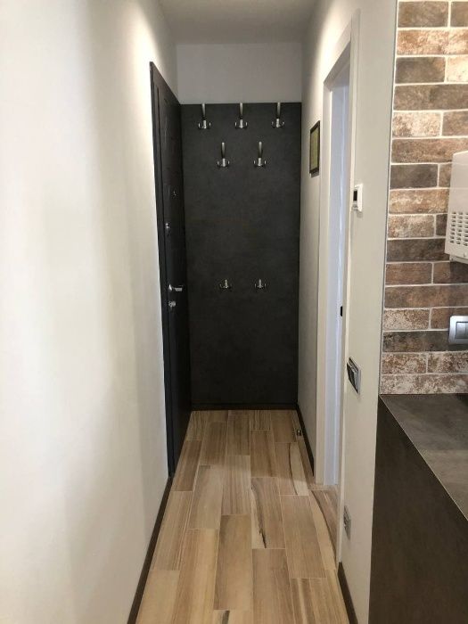 Здам подобово квартиру напряму Люкс студію в Лофт стилі, біля лікарні