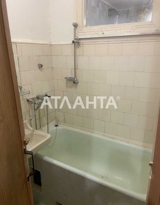 2к. квартира,1 поверх,центр,цегла,ремонт
