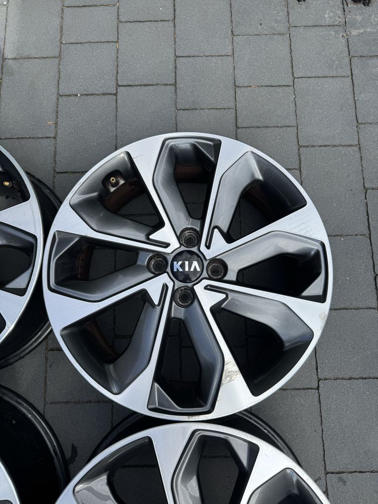 Oryginalne felgi Kia 4x100 17cali Rio,Stonic