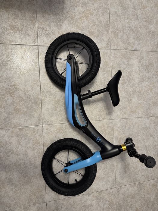 Bicicleta sem pedais R12 Rebel Kidz alemã NOVO