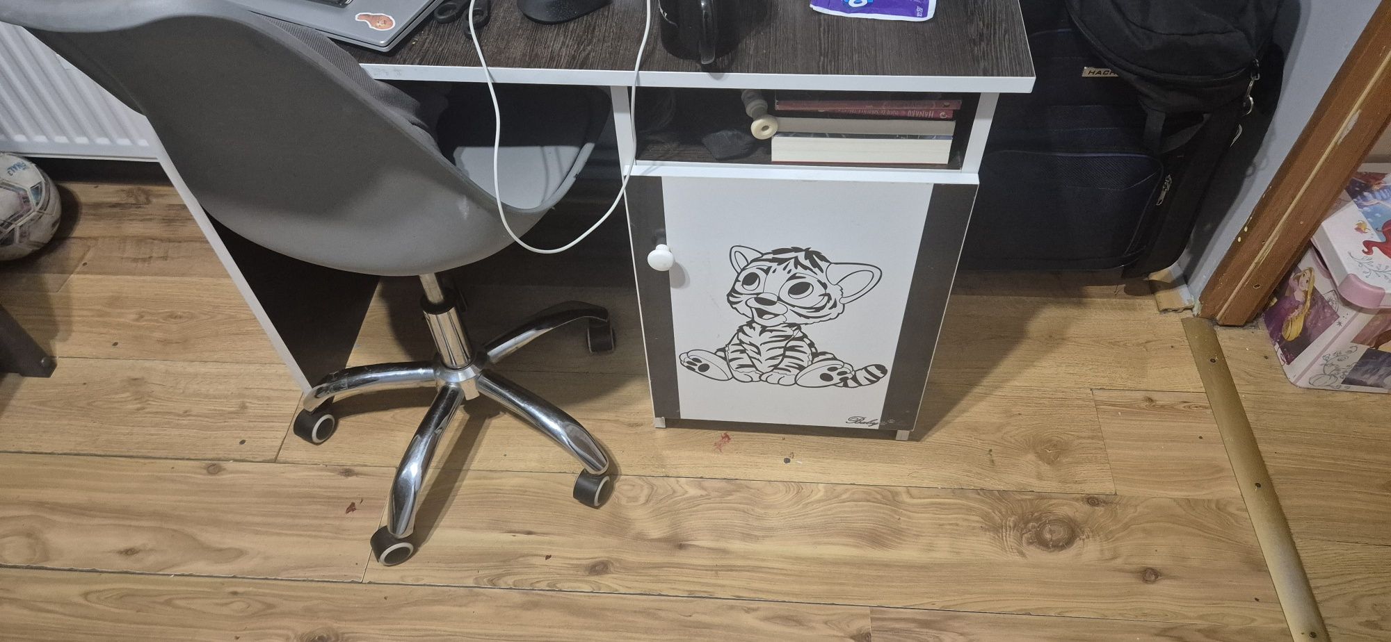 Biurko dla dziecka