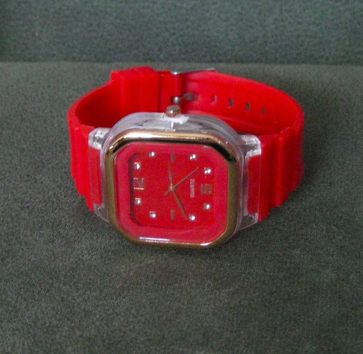 Relógio Desportivo Mulher c/ Pulseira em Silicone NOVO