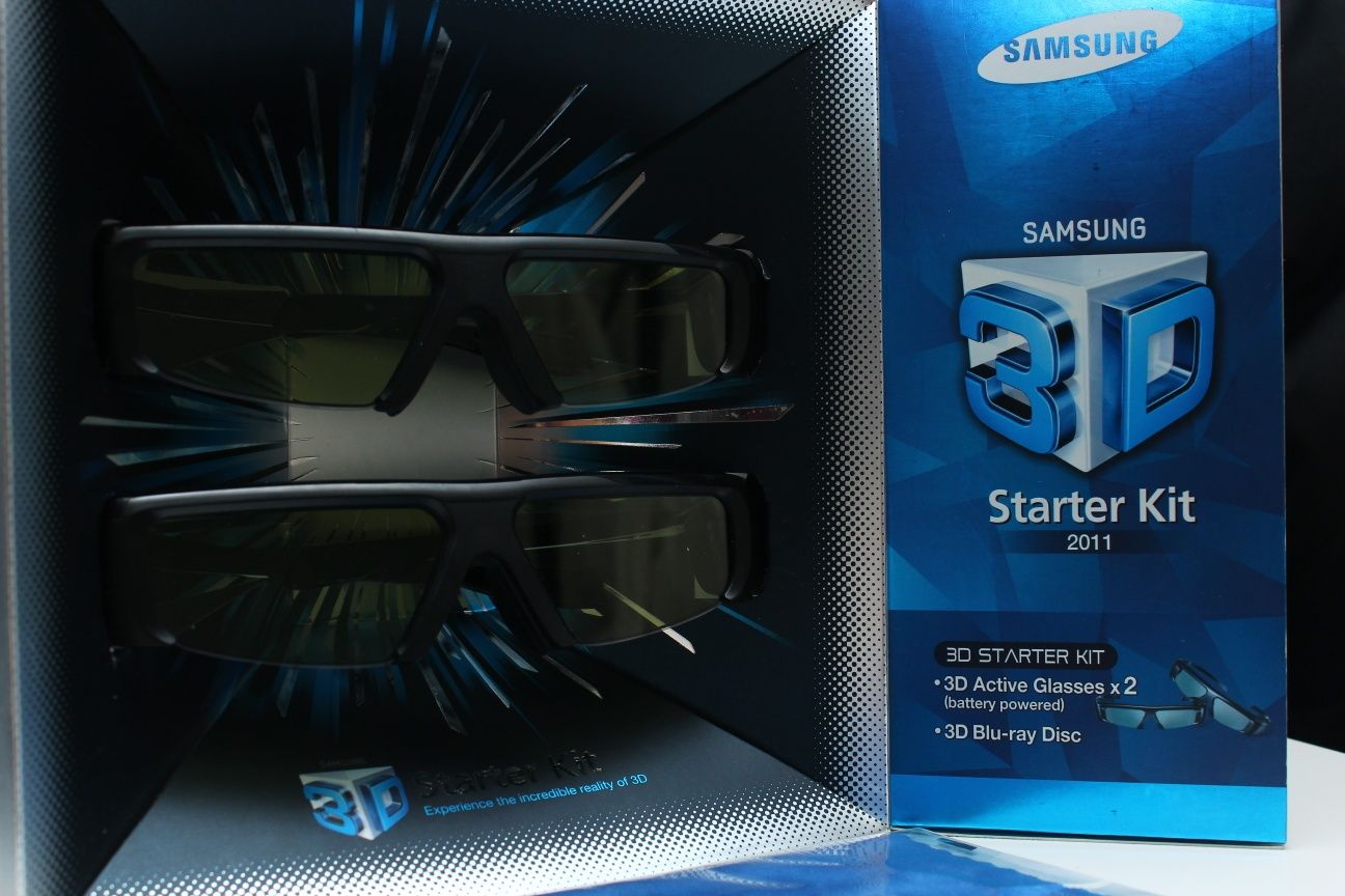 Samsung 3D Starter Kit 2011 with 3D Glasses